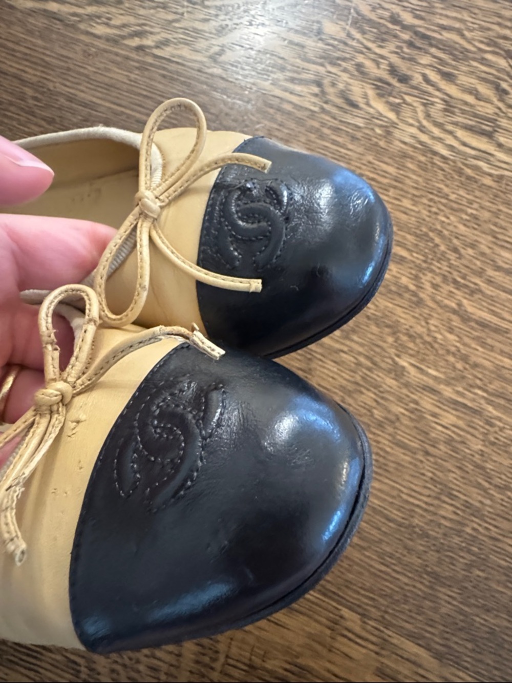 Chanel Beige and Black Two-Tone Leather Ballet Flats - Picture 7 of 7